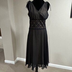 Connected Apparel Sleeveless Maxi/Midi Dress